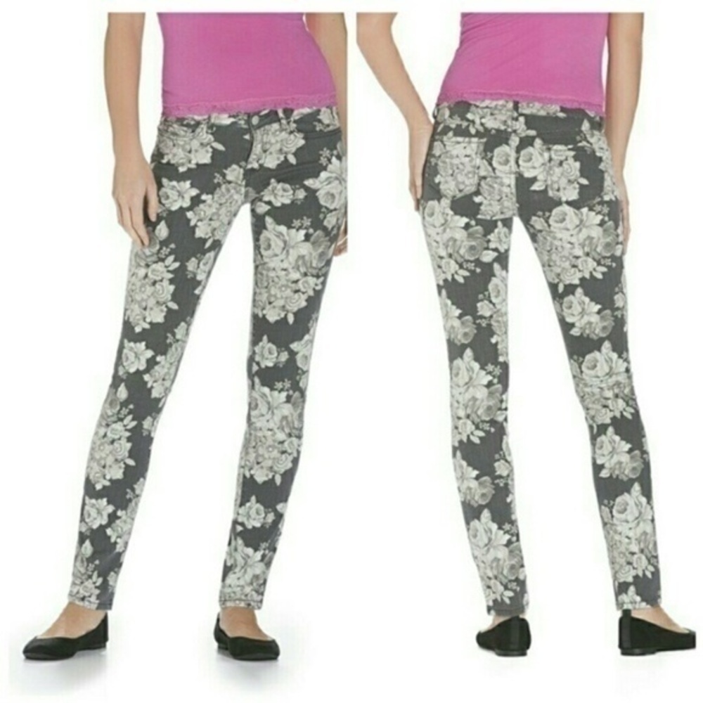 Aeropostale Floral Womens Skinny Jeans